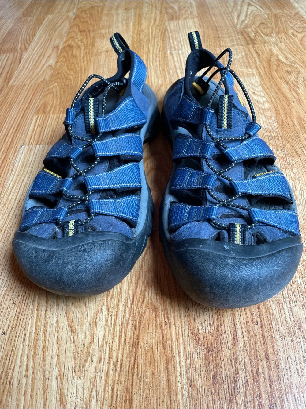Keen durable closed